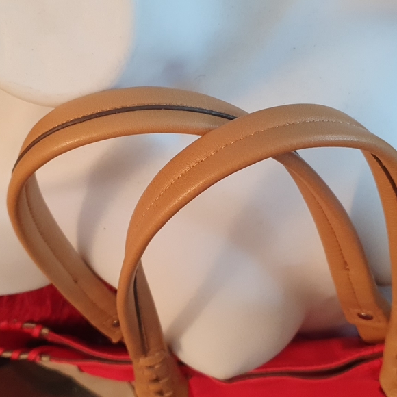 OrYANY LEATHER TOTE - Picture 6 of 9